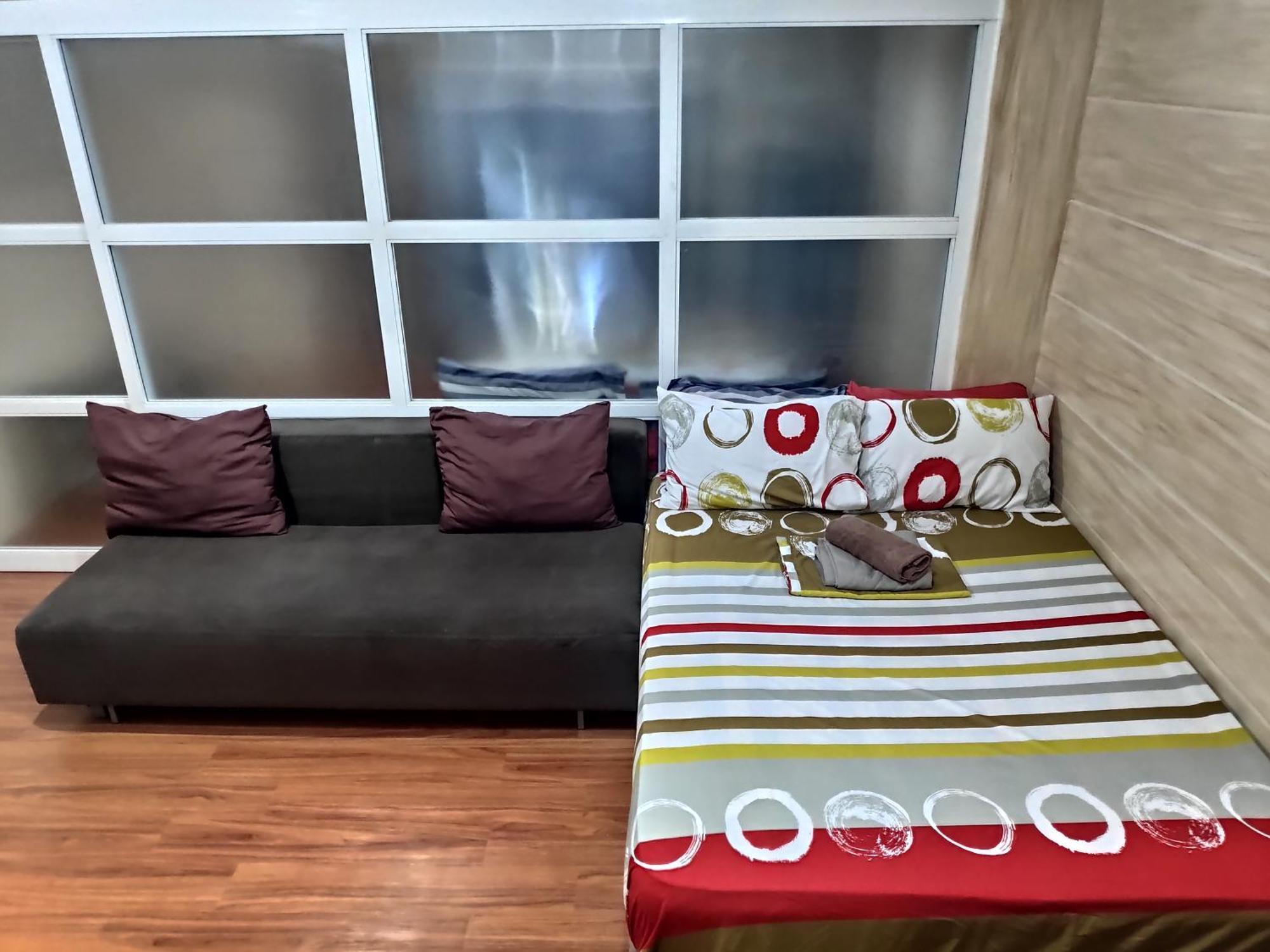 Tagaytay Staycation By Naya And Darla W Free Swimming Pool, Wifi & Netflix Tagaytay City Bagian luar foto