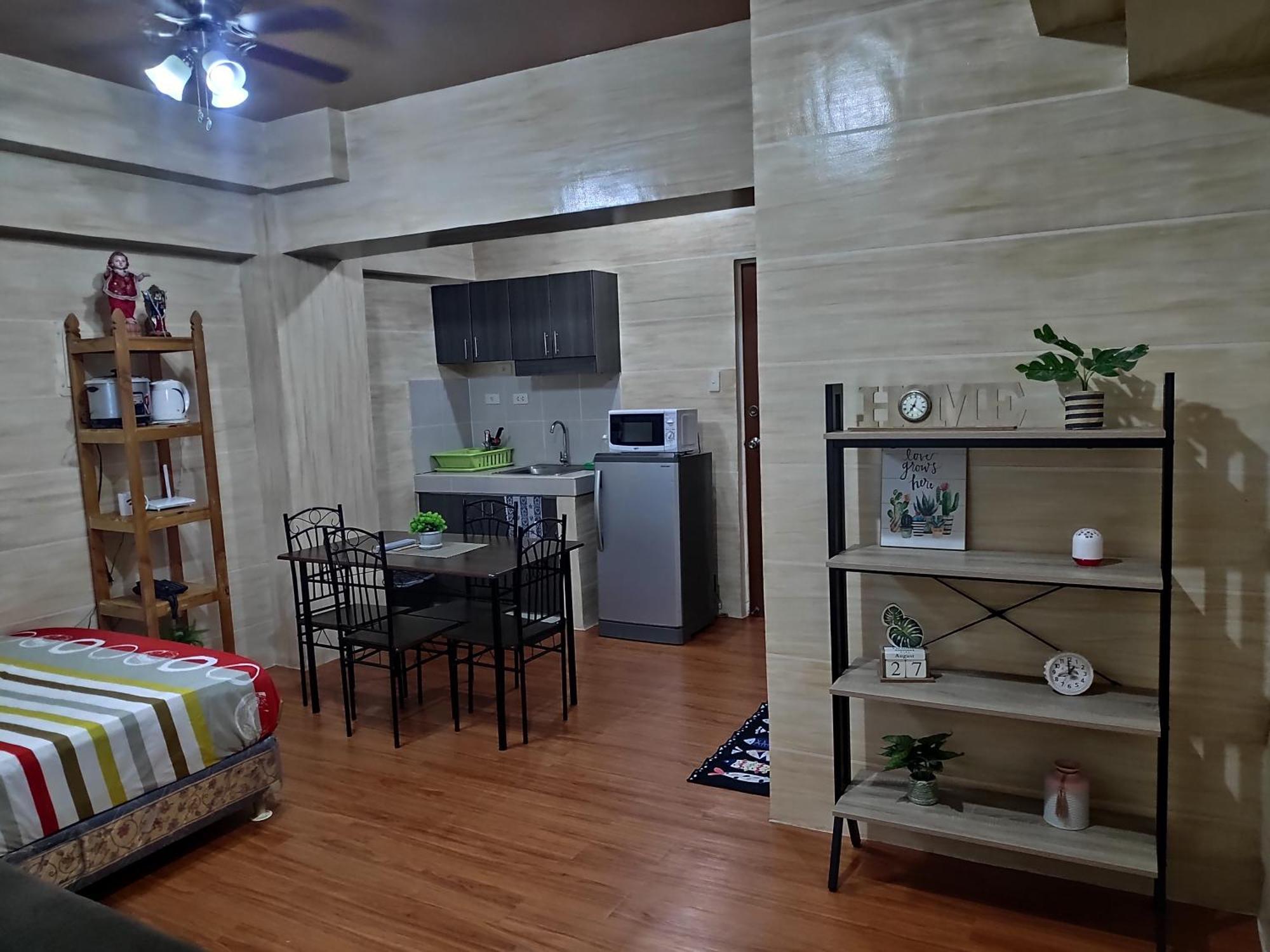 Tagaytay Staycation By Naya And Darla W Free Swimming Pool, Wifi & Netflix Tagaytay City Bagian luar foto