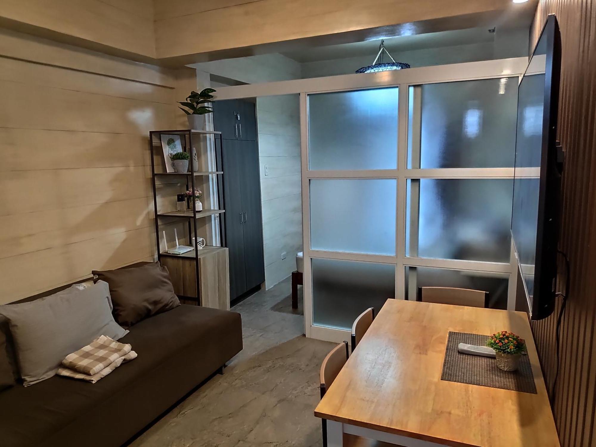 Tagaytay Staycation By Naya And Darla W Free Swimming Pool, Wifi & Netflix Tagaytay City Bagian luar foto