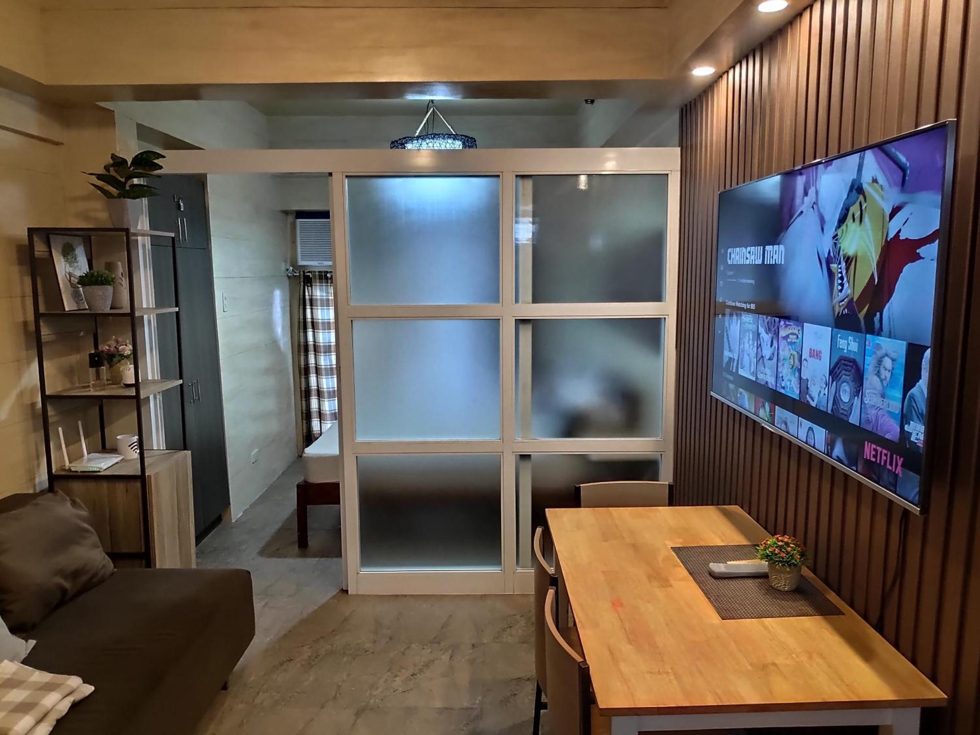 Tagaytay Staycation By Naya And Darla W Free Swimming Pool, Wifi & Netflix Tagaytay City Bagian luar foto